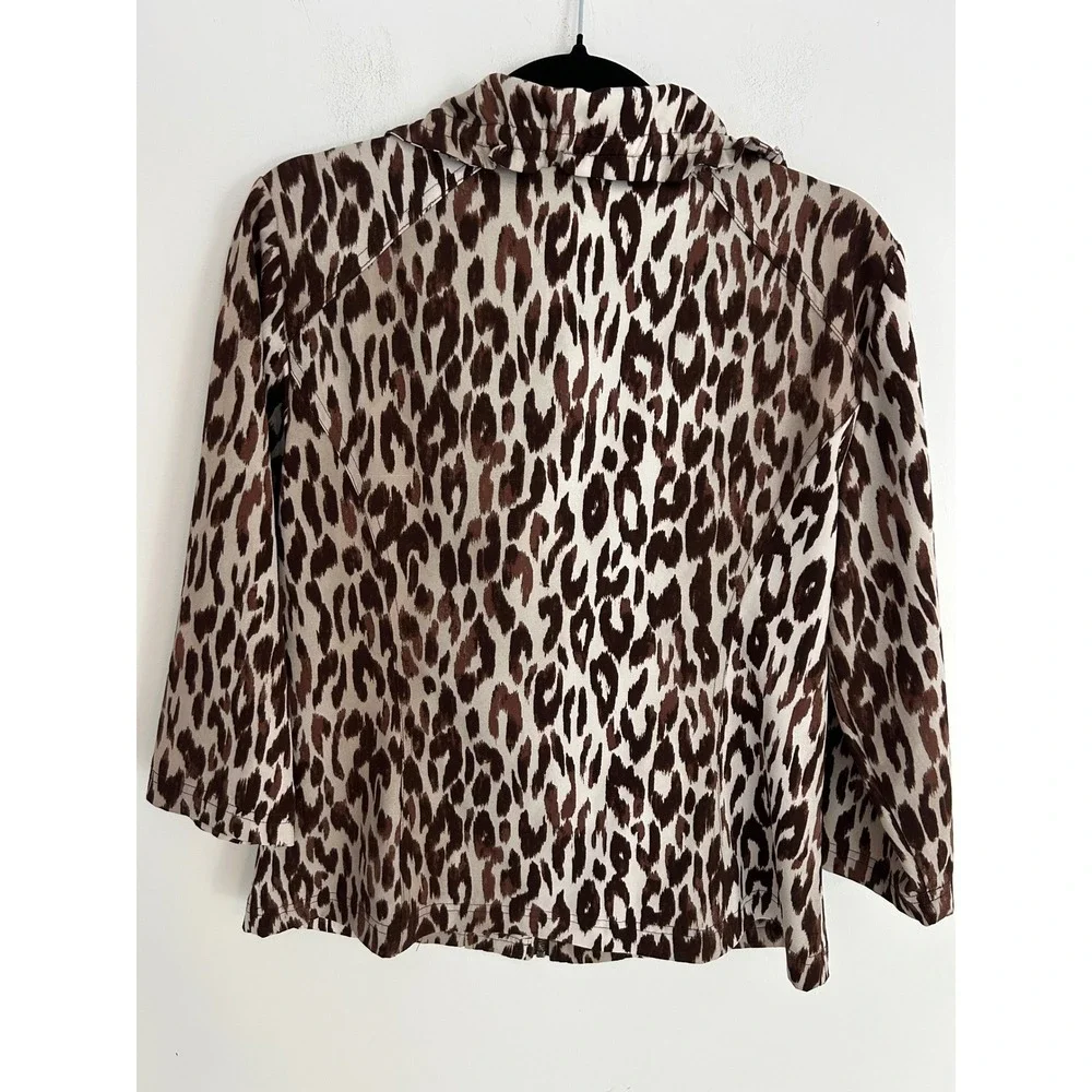 Chicos Weekends Leopard Print Zip Front Jacket Brown Cream 3/4 Sleeve Size 1 M